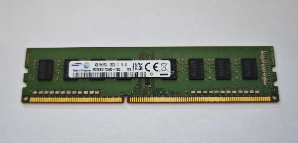 Samsung 4GB 240Pin DIMM DDR3 M378B5173EB0-YK0, 1.35V, 1Rx8, Unbuffered, Non-ECC, CL11, PC3L-12800, 1600MHz SKLADEM