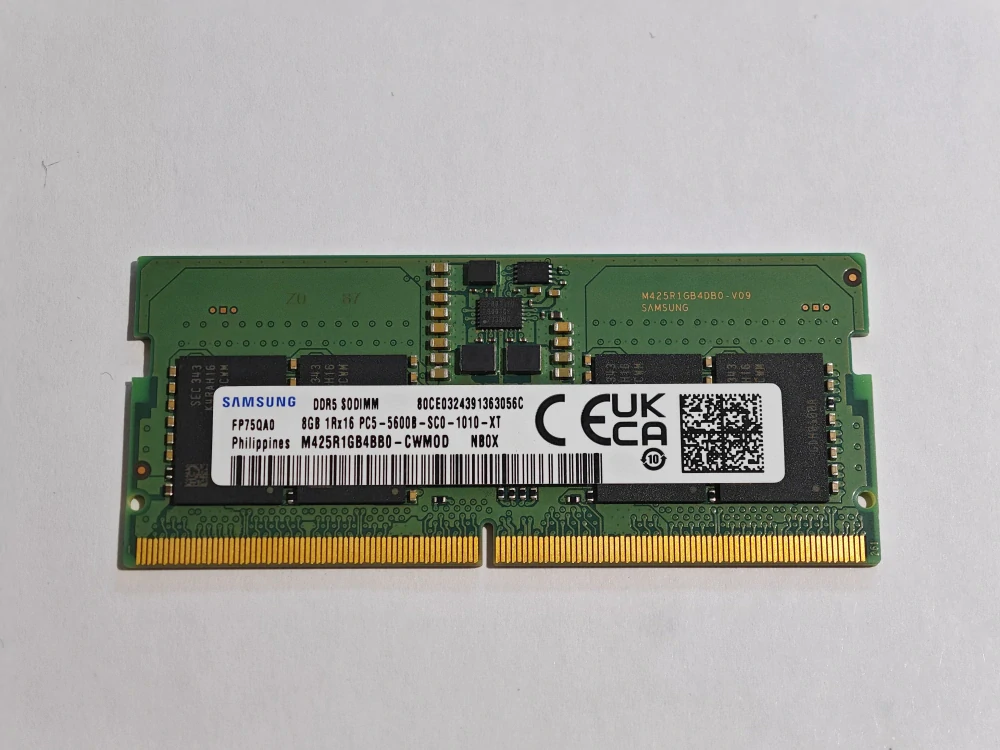 Samsung M425R1GB4BBO-CWMOD 8GB DDR5 262-pin SO-DIMM PC5-44800 5600Mhz CL46 1Rx16 1.1V non-ECC SKLADEM