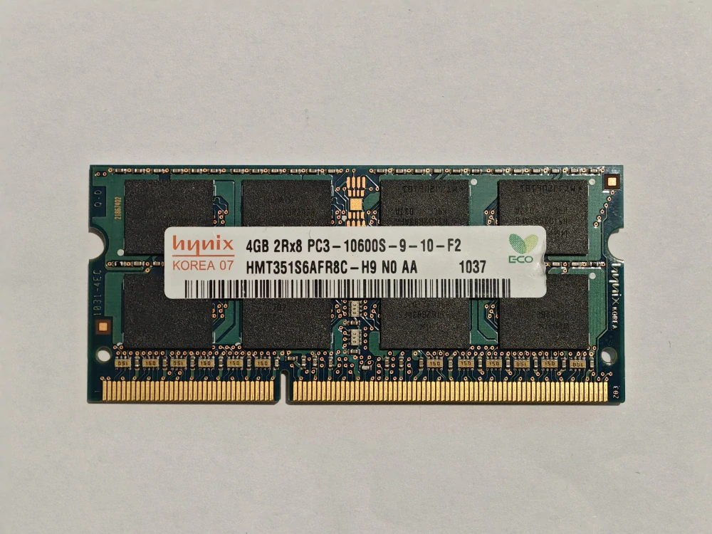 Hynix HMT351S6AFR8C-H9 4GB 204Pin SODIMM DDR3, 1.5V, 2Rx8, non-ECC, CL 9, PC3-10600S, 1333MHz SKLADEM