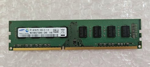 SAMSUNG 4GB 240Pin DIMM DDR3 M378B5273DH0-CH9, 1.5V, 2Rx8, non-ECC, CL 11, PC3-12800, 1600MHz SKLADEM