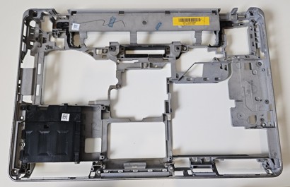 Dell Latitude E6440 OEM Bottom Case Chassis 099F77, 7VNN5, 001YYT SKLADEM