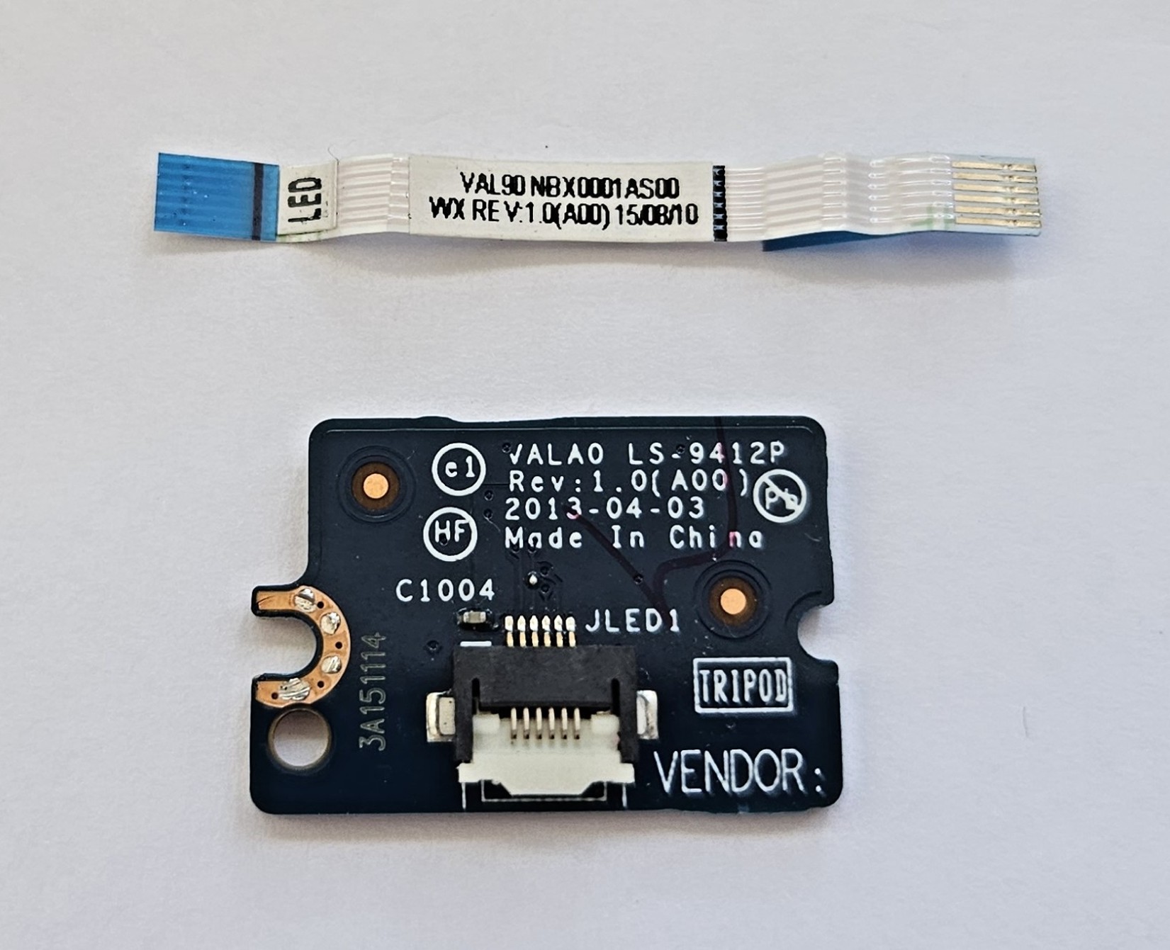 Dell Latitude E6440 Led Indicator Board LS-9412P, VAL90 NBX0001AS00 Rev:1.0 SKLADEM