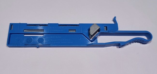 Dell Optiplex SFF Optical Drive Lock, Latch 1B5146300-600, 04H4R8 SKLADEM