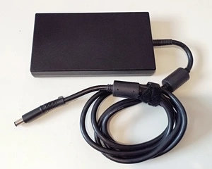 HP AC Adapter Power Supply HSTNN-CA24, 677764-002, 693708-001, A200A05DL, 19.5V, 10.3A, 200W SKLADEM