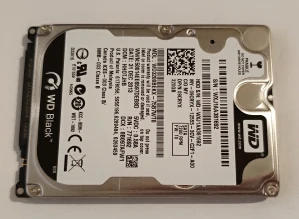 WESTERN DIGITAL Scorpio Black WD3200BEKX, DP/N 09CRYX, 320GB, 2.5“,SATA , 16MB SKLADEM