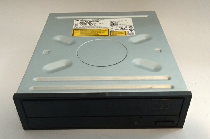 Hitachi-LG GH70N 0YNX23 SATA 16x DVD/CD/RW drive 5.25" internal GH70NYNX23