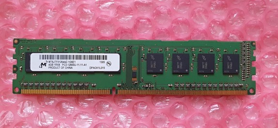 Micron 4GB MT8JTF51264AZ-1G6E1  240Pin DIMM DDR3, 1.5V, 1Rx8, non-ECC, CL11, PC3-12800, 1600MHz SKLADEM