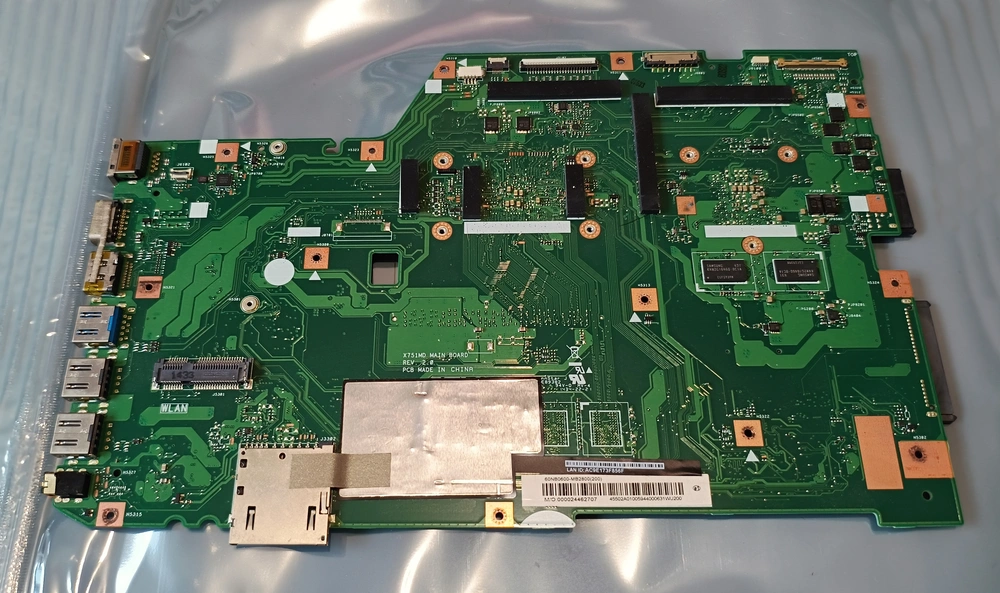 Asus X751MD Main Board REV. 2.0, N3540, GT820M, DDR3, USB3.0, HDMI, VGA, 60NB0600-MB2800