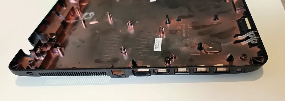 ASUS X751MD Chassis Case Bottom DZA13NB0601 SKLADEM