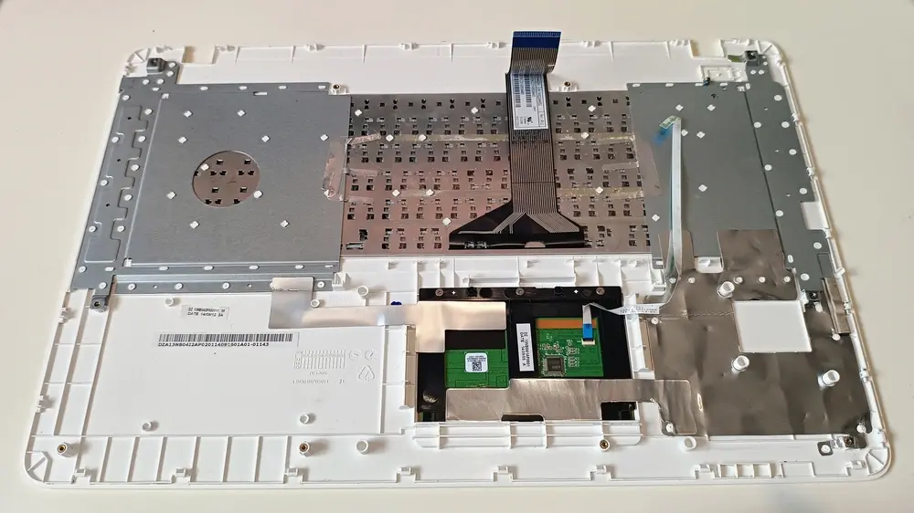 ASUS X751MD Palmrest 13NB04IXP05011, keyboard 0KNB0-610KCZ, touchpad 13NB04I1AP0801 SKLADEM