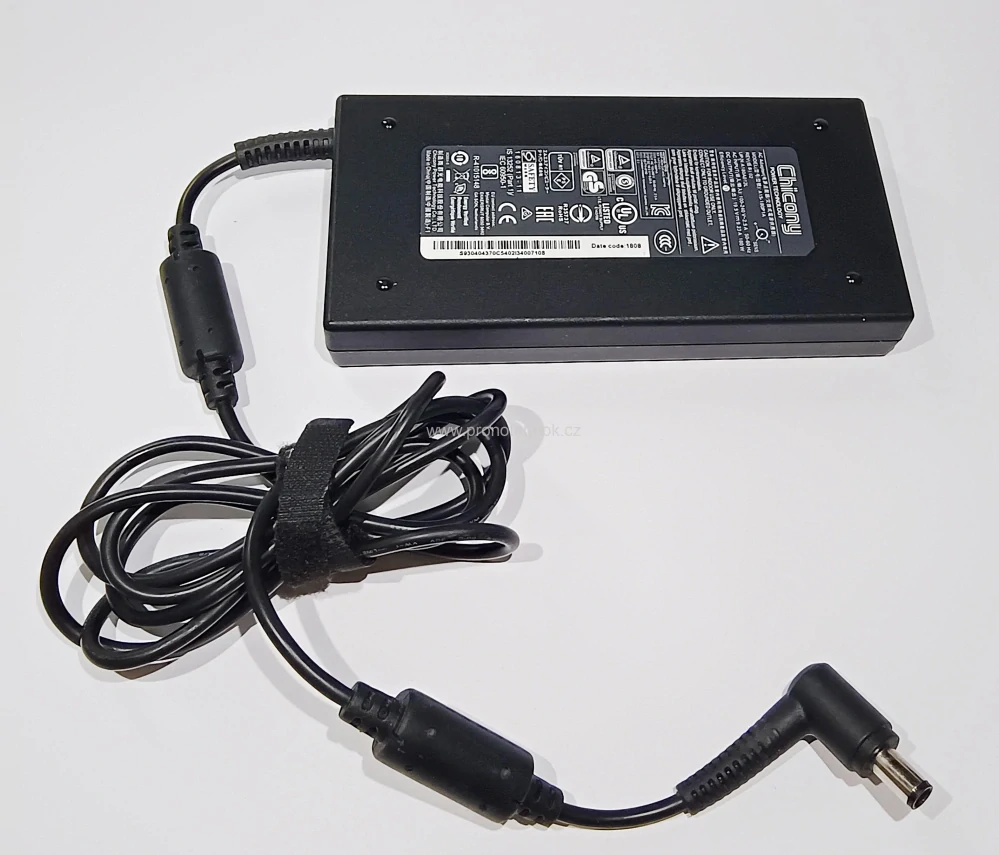 MSI Chicony A15-180P1A REV:02, A180A012L, 19.5V, 9.23A, 180W, 7.4 mm x 5.0 mm SKLADEM