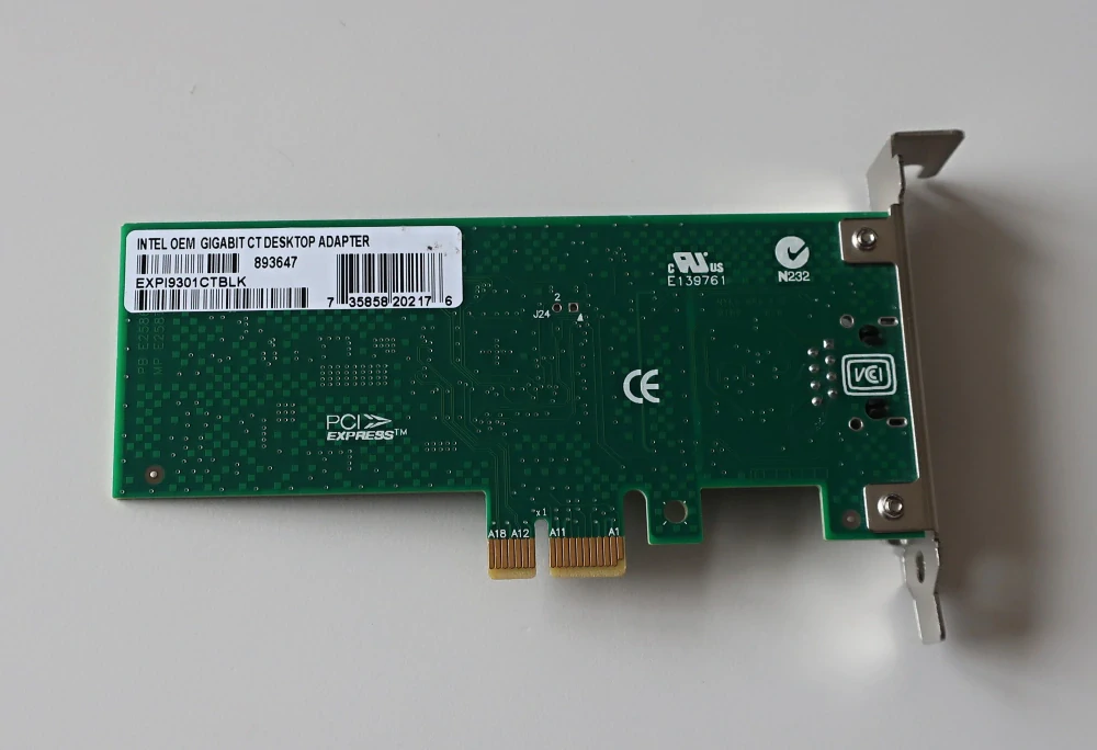 Intel E46981-003 Gigabit CT Single-Port RJ-45 1Gbps 10Base-T/100Base-TX/1000Base-T PCI Express SKLADEM