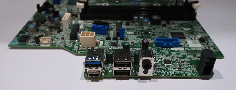 Dell Optiplex 5060 SFF motherboard 0654JC socket LGA1151, Q370, DDR4, 2X DP, USB-C SKLADEM