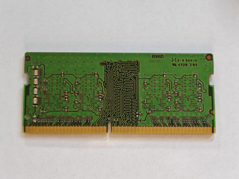 Micron MTA4ATF1G64HZ-3G2E2 8GB DDR4 260-pin SO-DIMM PC4-3200AA 3200Mhz CL22 1Rx16 1.2V non-ECC SKLADEM