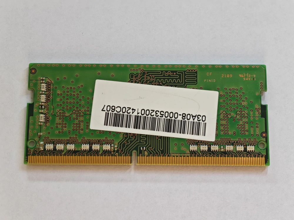 Samsung M471A1G44AB0-CWE 8GB DDR4 260-pin SO-DIMM PC4-25600 3200Mhz CL22 1Rx16 1.2V non-ECC SKLADEM