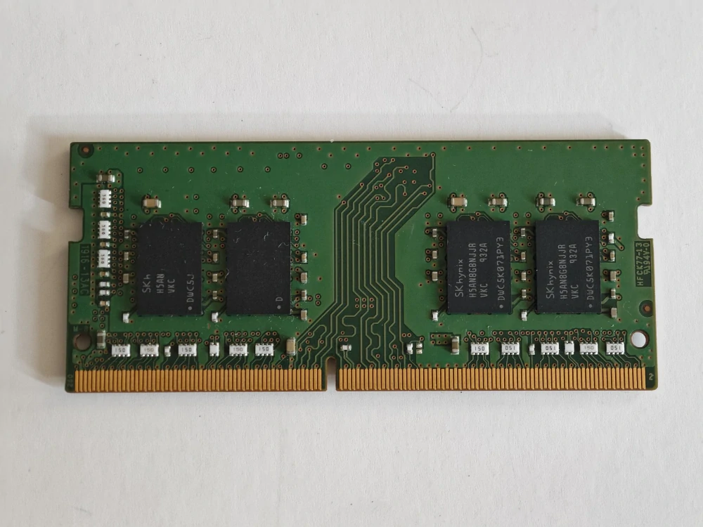 SK hynix HMA81GS6JJR8N-VK 8GB DDR4 260-pin SO-DIMM PC4-21333 2666Mhz CL19 1Rx8 1.2V non-ECC SKLADEM