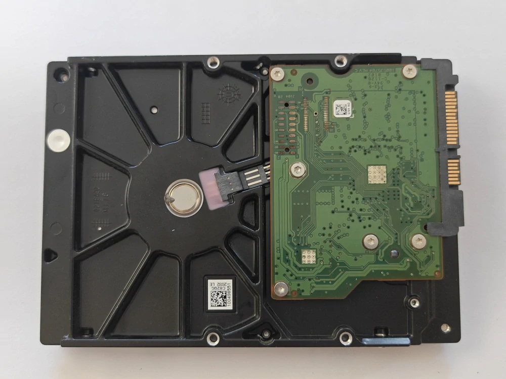 Seagate Barracuda ST3250312AS, 7200.12 - 250GB - 7200 RPM SATA 3Gb/s, 8MB, 100535704 REV C SKLADEM