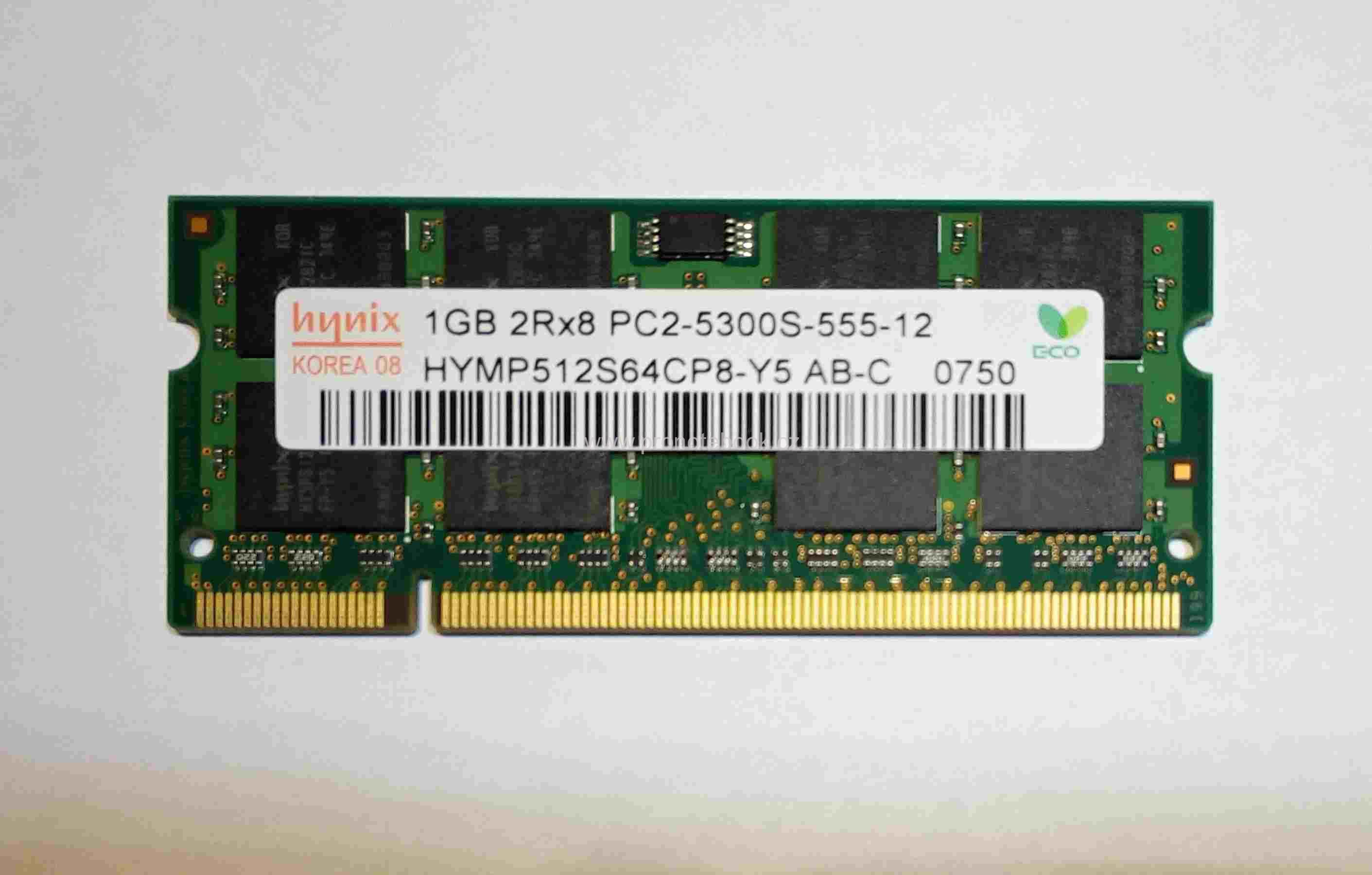 Hynix 1GB  DDR2 667MHz, HYMP512S64CP8-Y5 AB-C