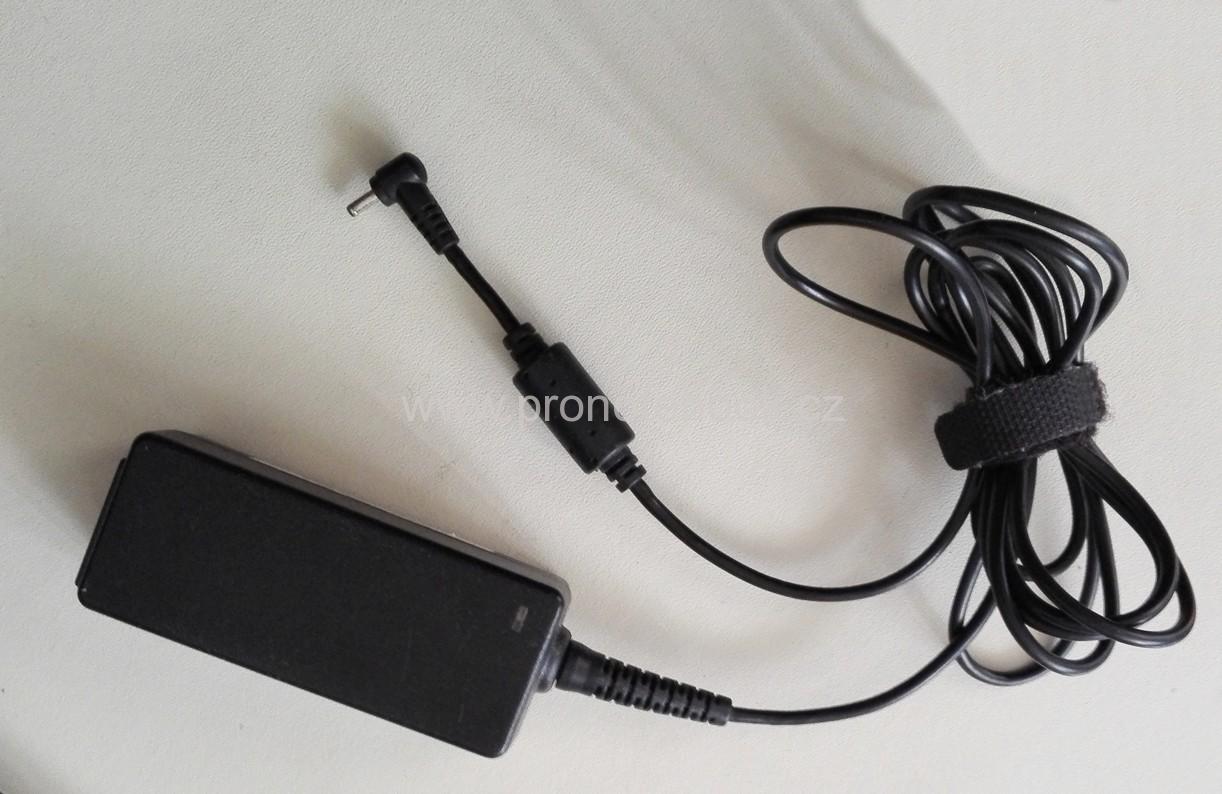 Napájecí adaptér originál ASUS 19V 2,1A 40W ADP-40PH AB