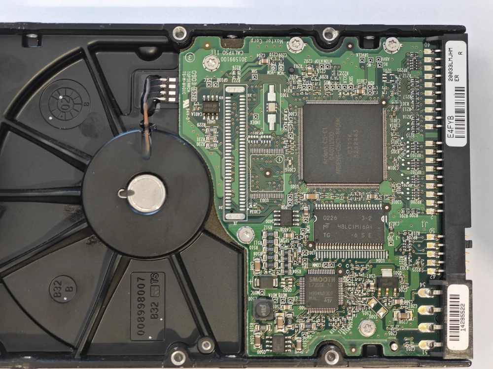 Maxtor DiamondMax Plus 9 80GB, 8MB, 6Y080L0, YAR41BW0, ATA-IDE, 7200
